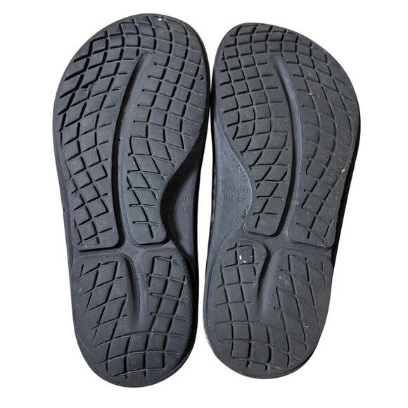 Oofos Ooriginal Flip Flop Thong Sport Sandals Black US M9 W11 Recovery Runner - Picture 7 of 9